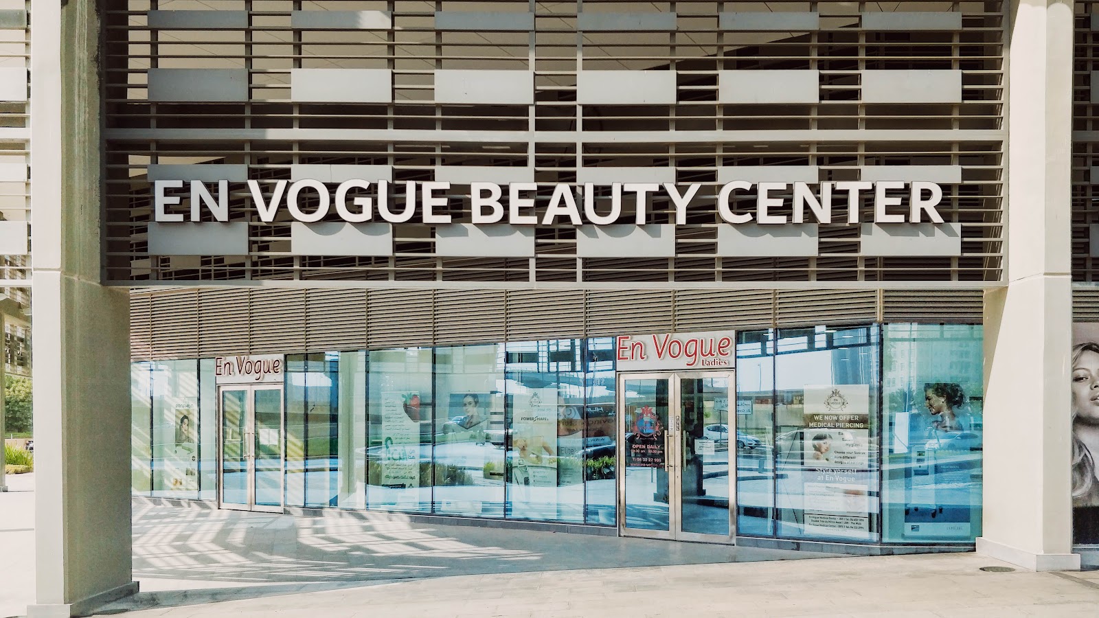 En Vogue Beauty Center