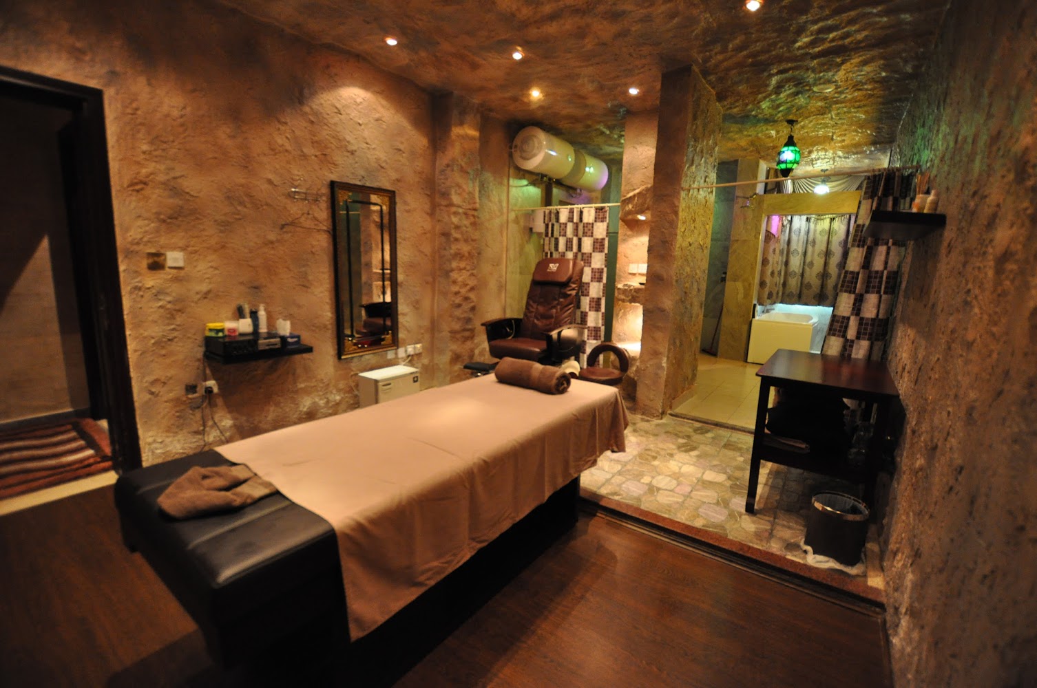 Vitoria Spa - Al Mu'tarid - Abu Dhabi