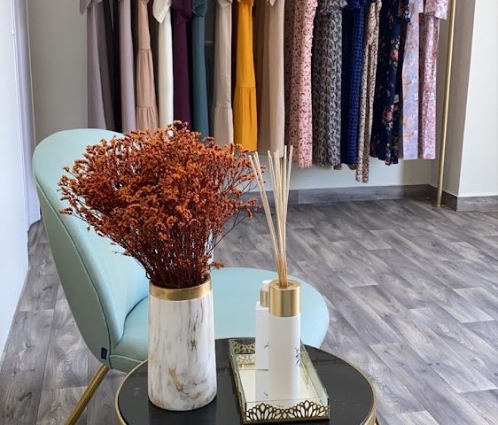By M Fashion -  - +971 50 277 8588