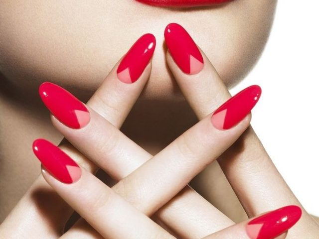 Young Root ladies Saloon -  - +971 2 449 9890