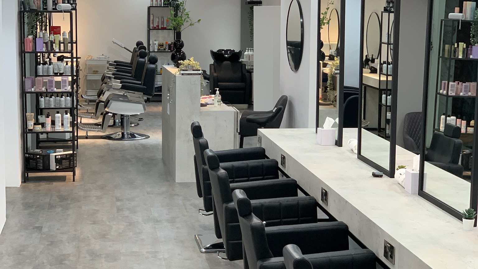 The Salon Premium | Ritz Carlton Hotel DIFC - Trade Centre - DIFC - Dubai