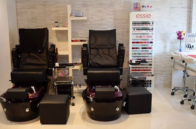 Feminine Salon and Beauty Center -  - +971 2 491 3131