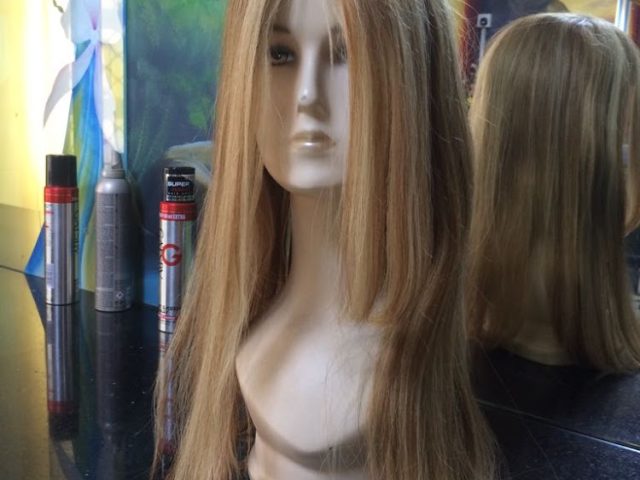 مركز الكوبرا للتجميل والحناء -  - +971 50 337 8177