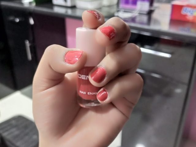 Al Minha Ladies salon -  - +971 52 116 7972