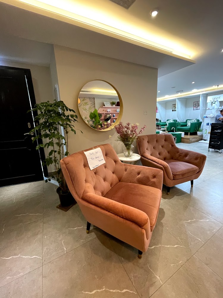 Bright Nor Ladies Salon - Zone 1 - E20-02 - Abu Dhabi