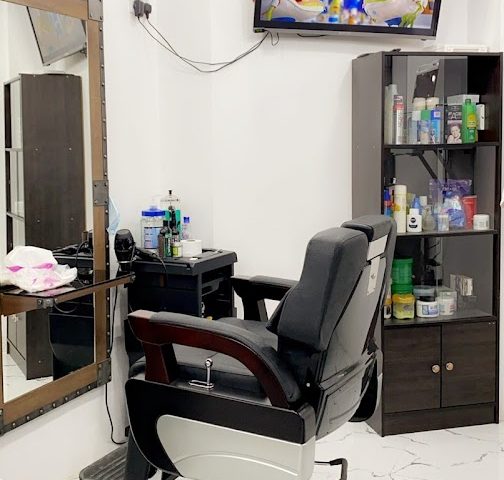 صالون النظرة للرجال ( SALOON ) -  - +971 50 447 7210