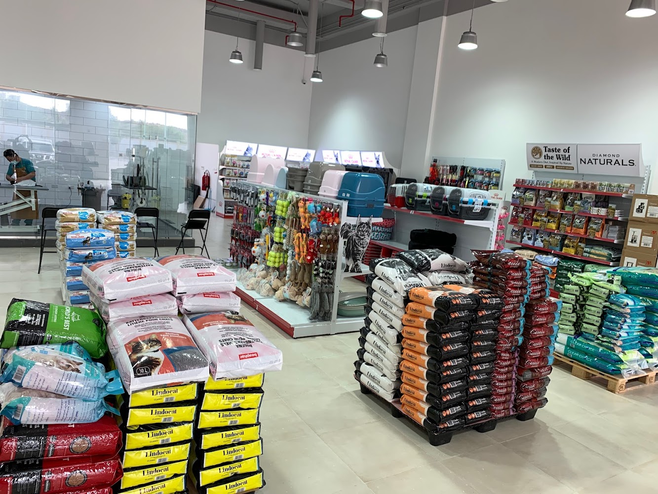 CANARY PET HUB -  - Ras al Khaimah