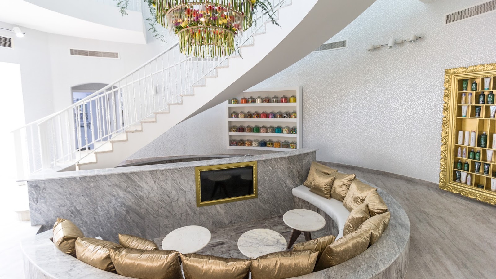 Kozma and Kozma Salon - Umm Suqeim - Umm Suqeim 2 - Dubai