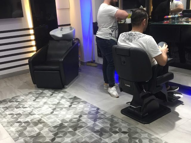 Snap Cut Saloon -  - +971 50 396 6906