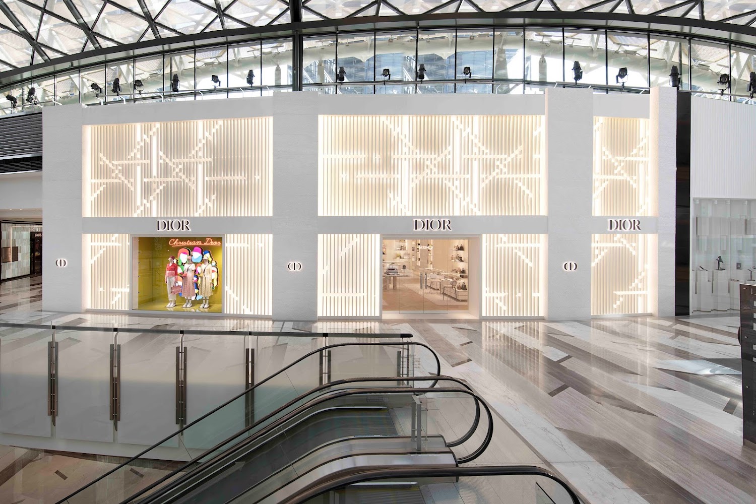 DIOR Abu Dhabi Sowwah Square - Jazeerat Al Maryah - Abu Dhabi Global Market Square - Abu Dhabi