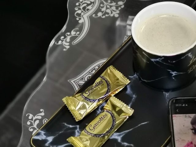 مركز ريفان للتجميل -  - +971 9 237 0062