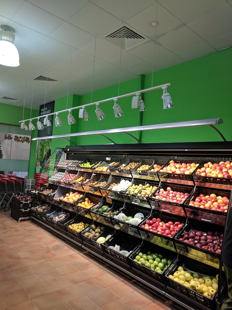 Organic Foods & Café (Nation Tower) - Al Bateen - Abu Dhabi