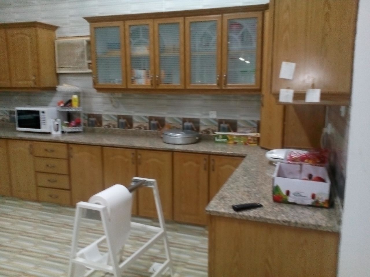 white sky Aluminum Kitchens - Qidfa - Fujairah