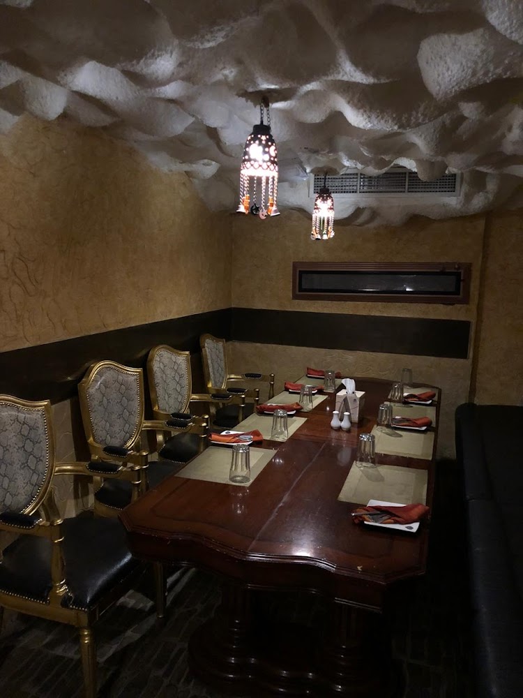 Five Star Restaurant - Al Majaz - Al Majaz 3 - Sharjah