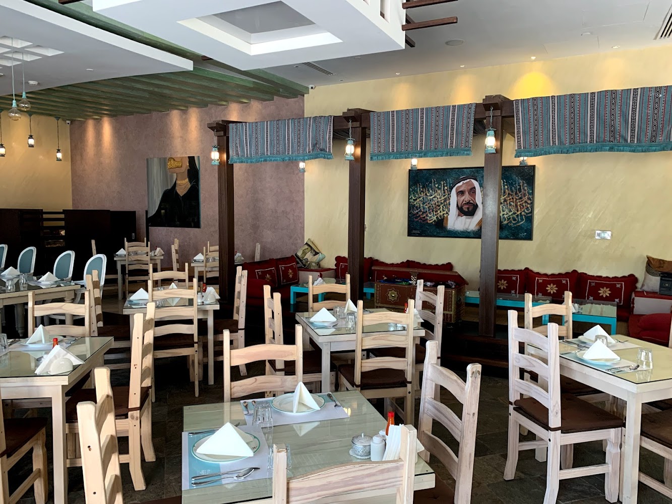 Yadoo`s House Restaurant & Cafe - Zone 1 - Abu Dhabi