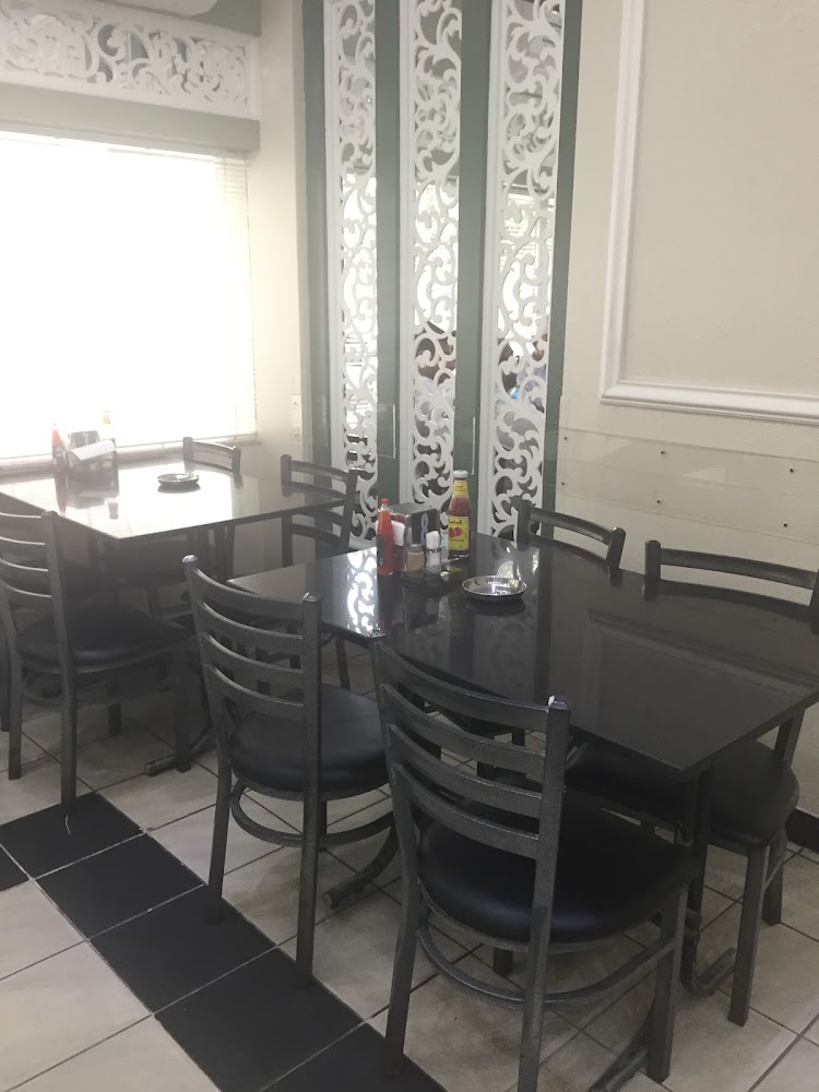 Al Mallah Cafeteria khalifa street كافتيريا الملاح شارع خليفة - Central District - Abu Dhabi