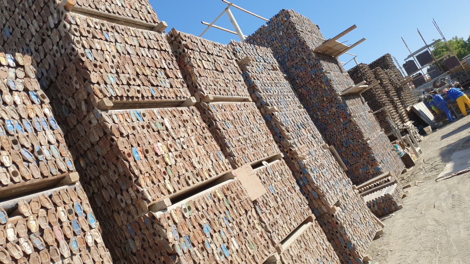 OMIS CONTRACTION&MANT.CO.L.L.C...STOR. - Alsajaa Industrial - Sharjah