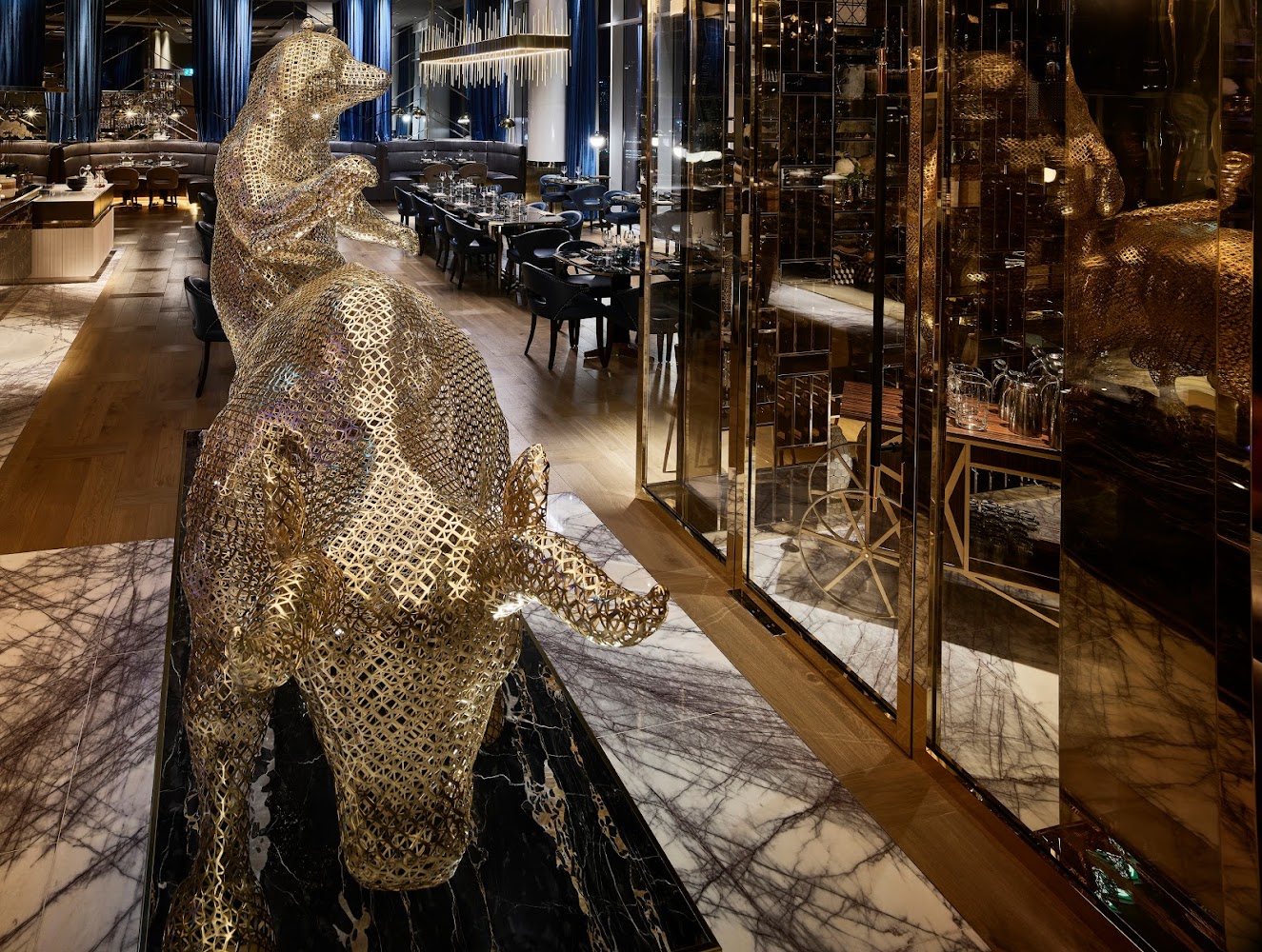 Bull & Bear - Za'abeel - DIFC - Dubai