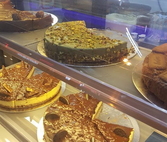 LAUREN CAFE -  - +971 56 632 7999