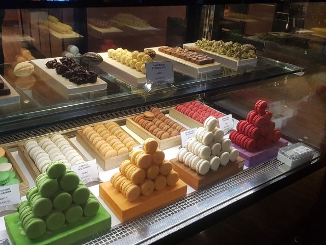 La Farine Café & Bakery -  - +971 4 414 6414