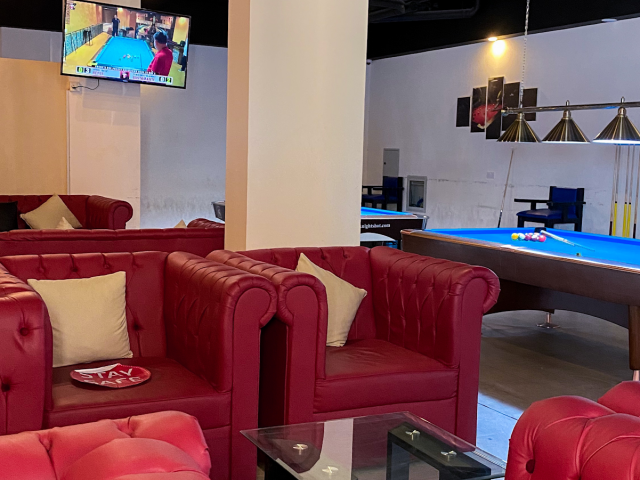Al Zaeem billiards, video games And CAFE الزعيم للبياردو و العاب الفيديو -  - +971 52 737 1325