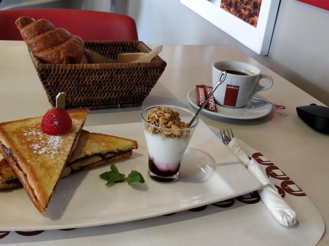 Lavazza Expression -  - +971 2 441 1885