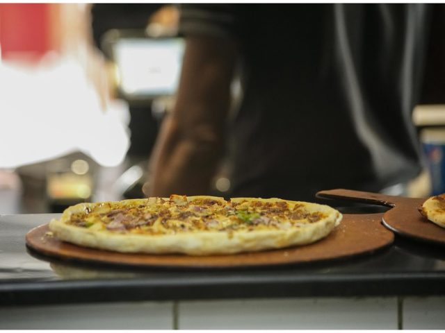 Pizza Hut - Zone 1 - E19 - Abu Dhabi