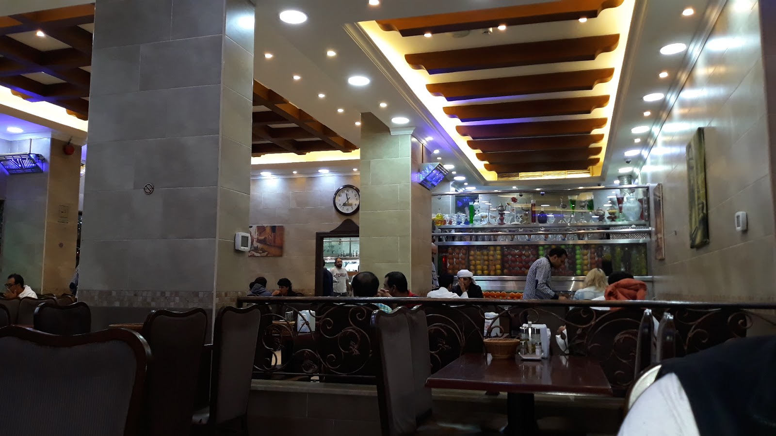 Aroos Damascus Restaurant - Al Qasimia - Al Nud - Sharjah