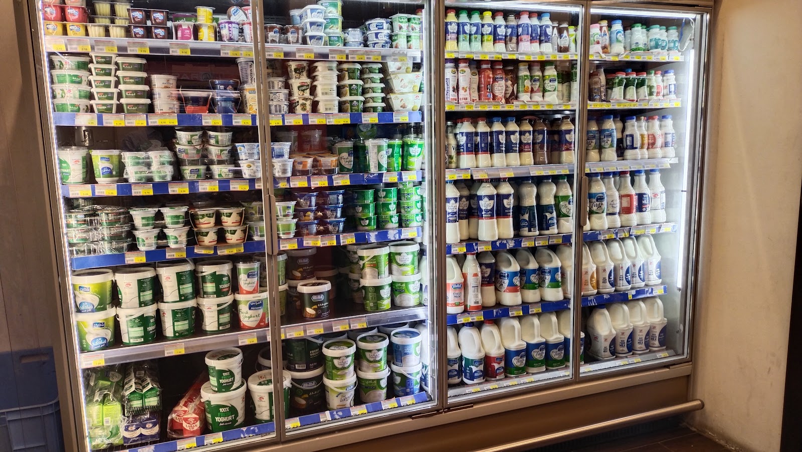 SPAR Express - Airport Road - Zone 1 - E19 - Abu Dhabi