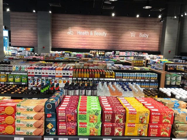 Yum - Your Urban Market - Al Bateen - Abu Dhabi
